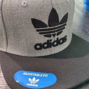 adidas Trefoil Snapback OSFM